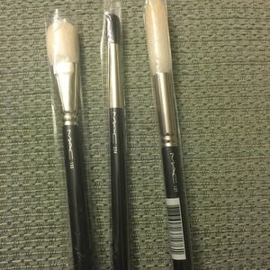 MAC Brushes