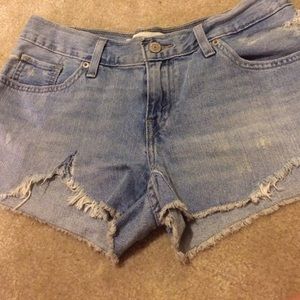 Distressed Light gray shorts ( finger tip lenght)