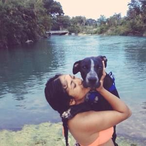 Meet your Posher, Gabby