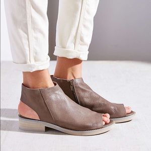 Kelsi Dagger Brooklyn Tara Sandal