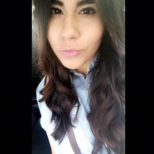 Meet your Posher, Carmina