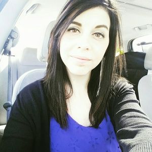 Meet your Posher, Cassie