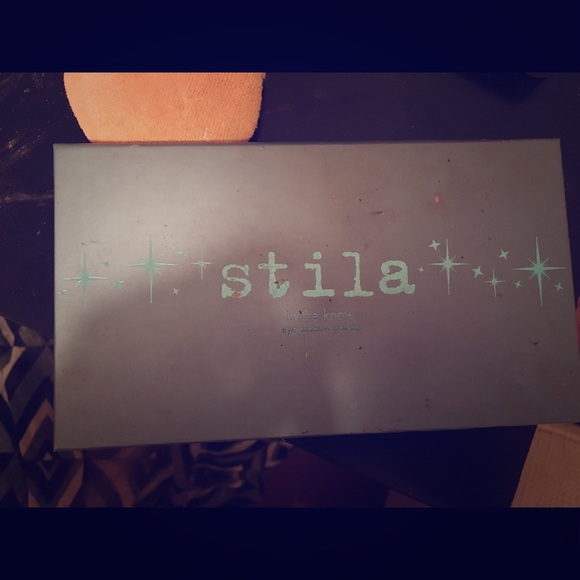 Stila in the know palete