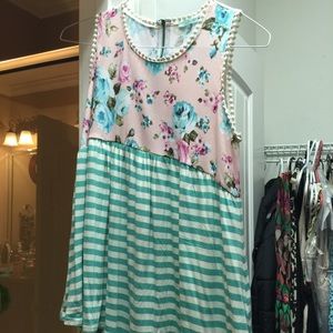 NWOT cute floral and stripes top