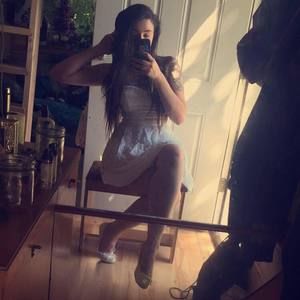 Meet your Posher, Claire