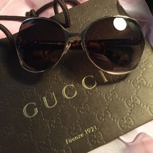 ⚡️SALE⚡️Gucci sunglasses