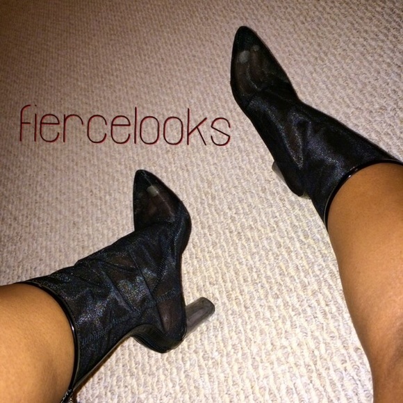 SOLD - Picture 3 of 4