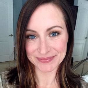 Meet your Posher, Leslie