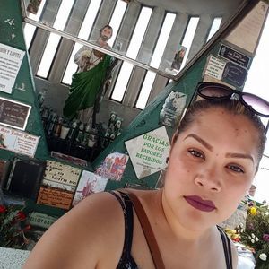 Meet your Posher, Maria