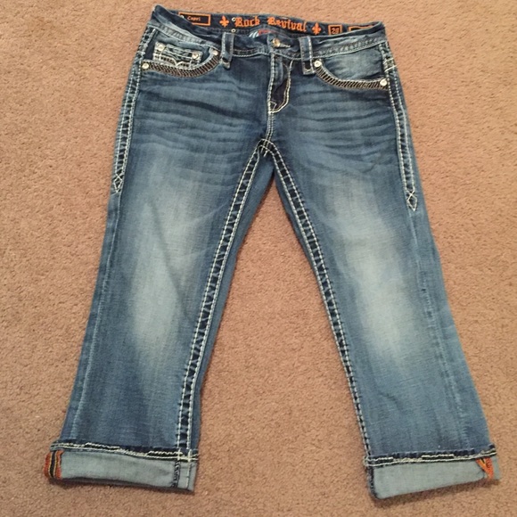 Rock revival capris