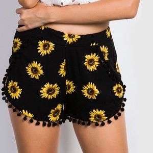 Sunflower Pom Pom shorts