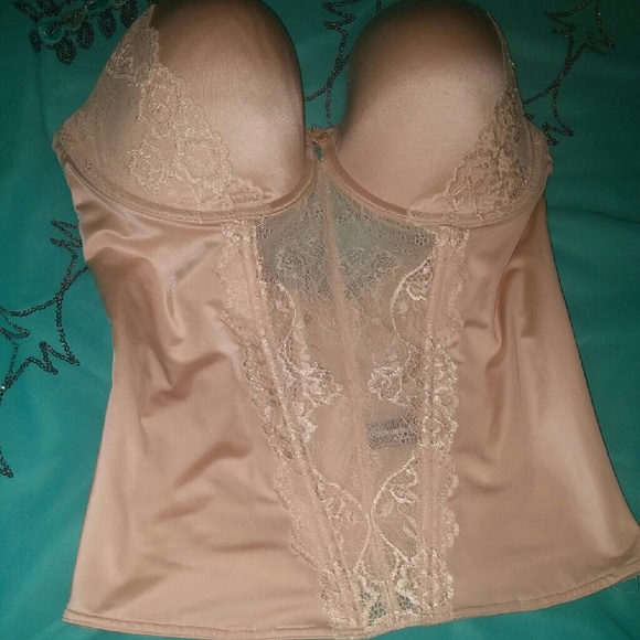 Nude Cassandra lace corset/strapless bra