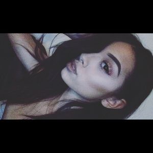 Meet your Posher, Arianna