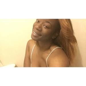 Meet your Posher, Deandreia