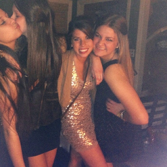 Nude Sequined Body-con Cocktail Dress - Picture 4 of 4