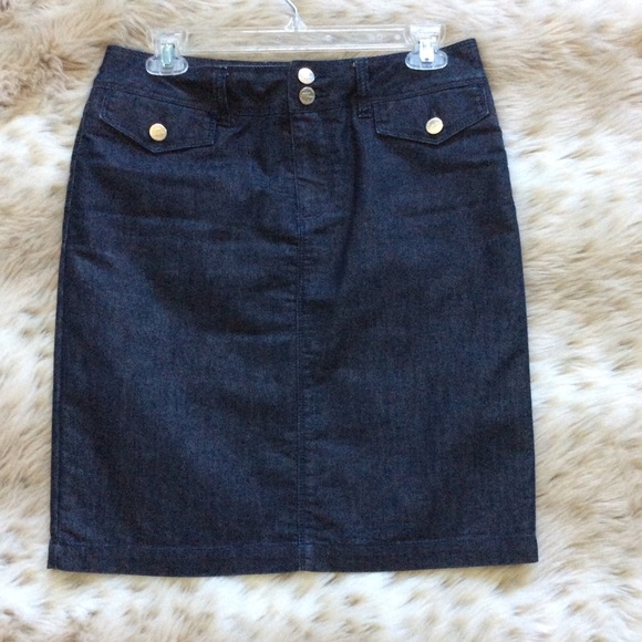 WHITE HOUSE BLACK MARKET Dark Indigo Denim Skirt