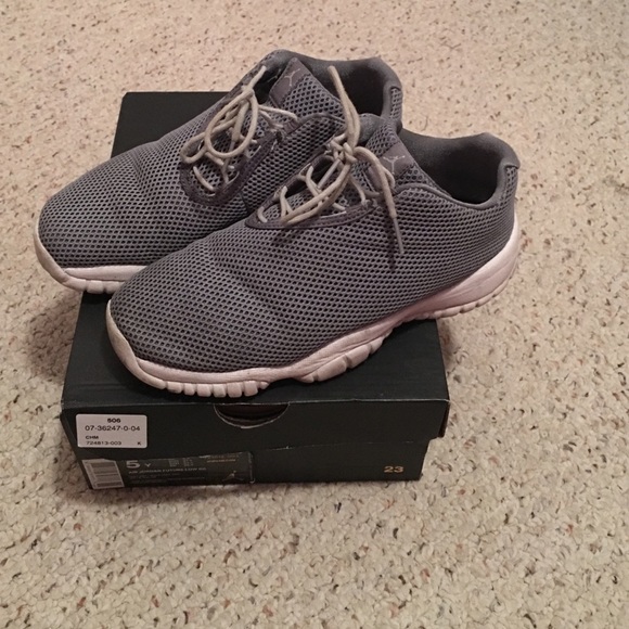 Air Jordan future low