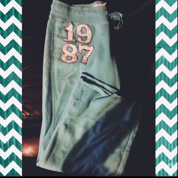 Aeropostale Sweats