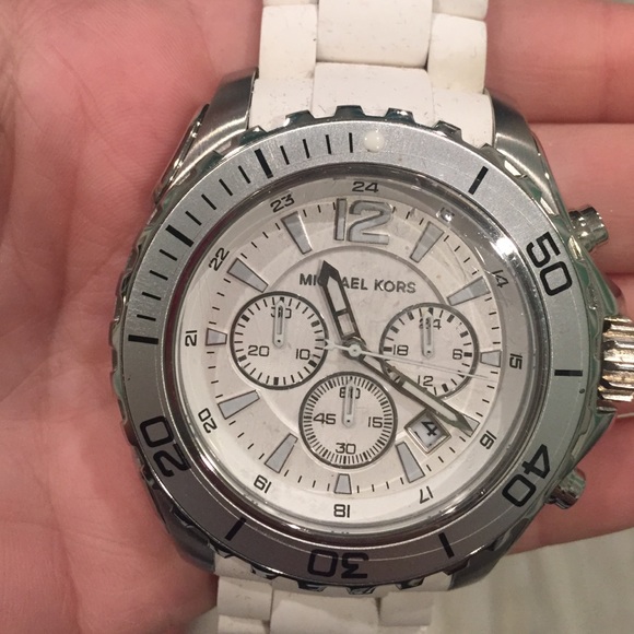 Michael Kors 8210 watch in white. main image 2