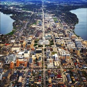 Meet your Posher, Jonathan