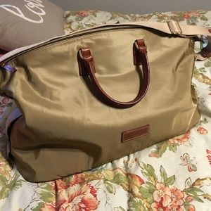Dooney & Burke weekend travel bag, Tan