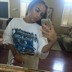 Meet your Posher, Leona