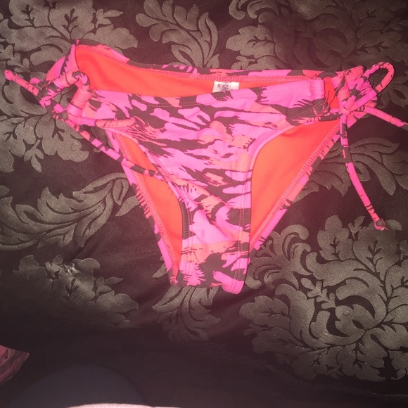 Pink & grey camo swimming suit bottoms