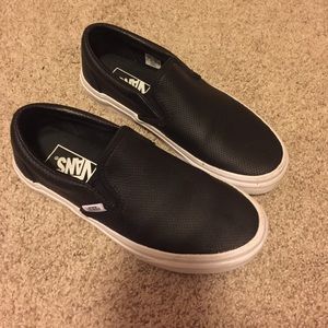 Black leather Vans