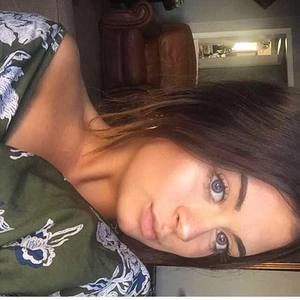 Meet your Posher, Shania