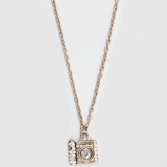 Camera Necklace 📷