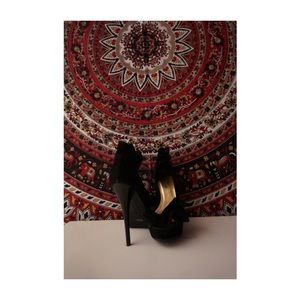 Black fluffy heel⚫️