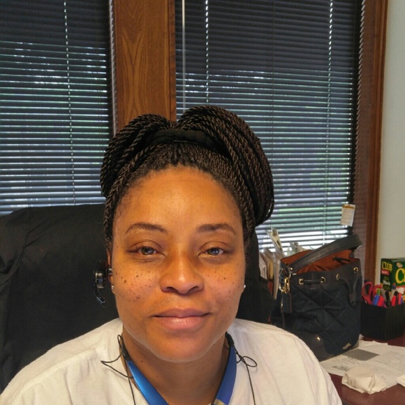 Meet your Posher, Tene