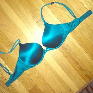 Victoria's Secret BOMBSHELL push up bra