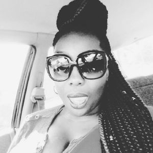 Meet your Posher, Lorian