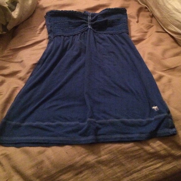 Abercrombie and fitch top