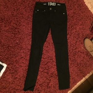 Black Skinny Jeans