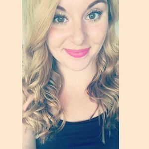 Meet your Posher, Vanessa