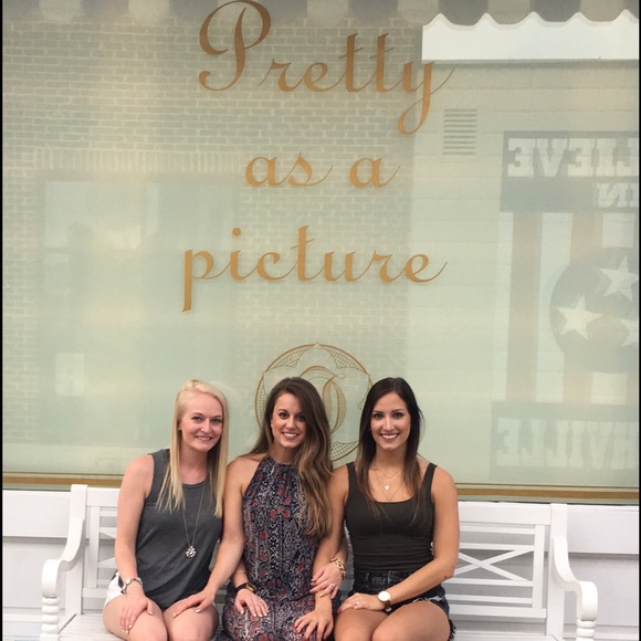 Meet your Posher, Megan - Picture 2 of 2