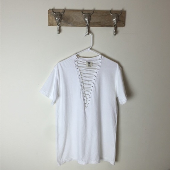 🚫Sold🚫🐇Custom Made Lace Up Tee - Picture 3 of 3