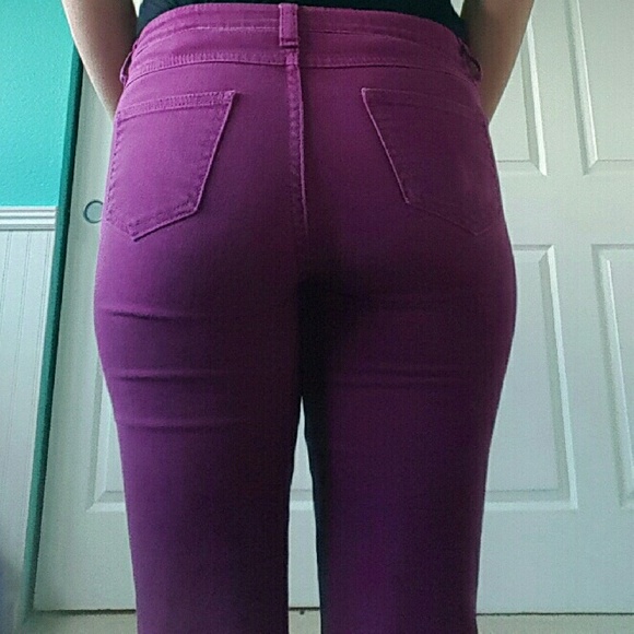 Jeans - Picture 2 of 2