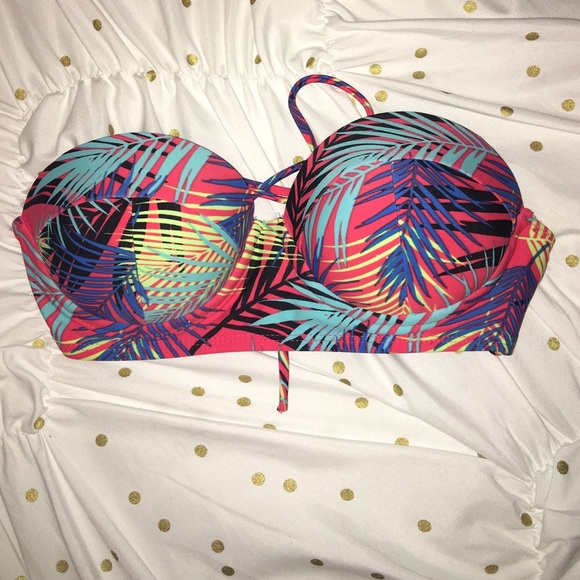 Bikini push-up top