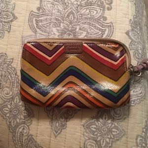 Fossil wallet/pouch