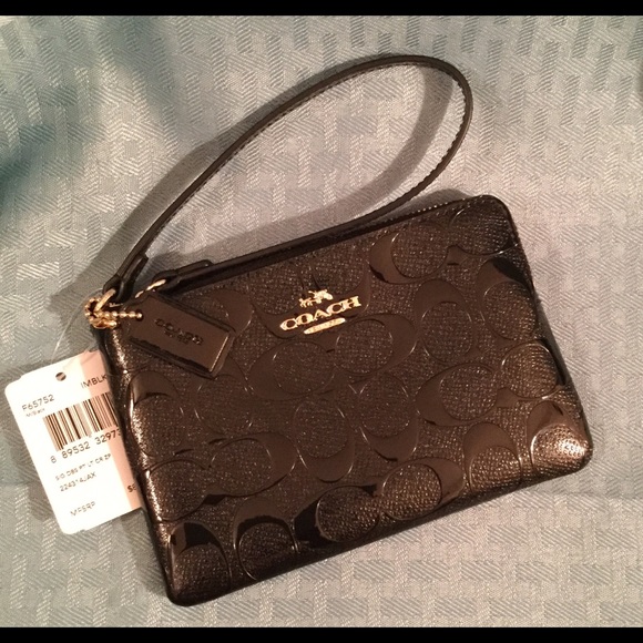 Coach Black Patent Leather Wristlet