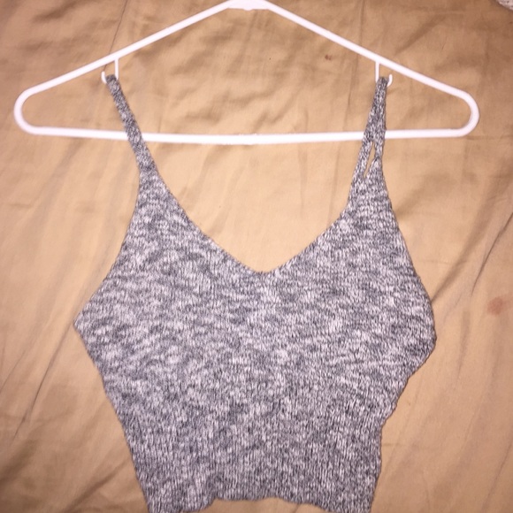 Crop top, size small