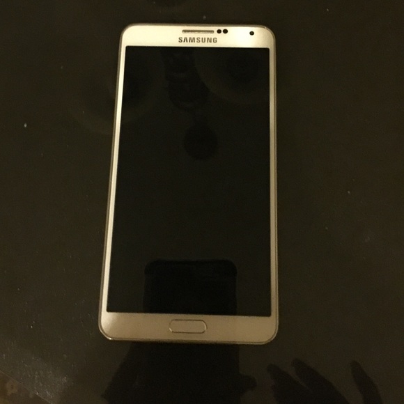 Samsung - Picture 2 of 3