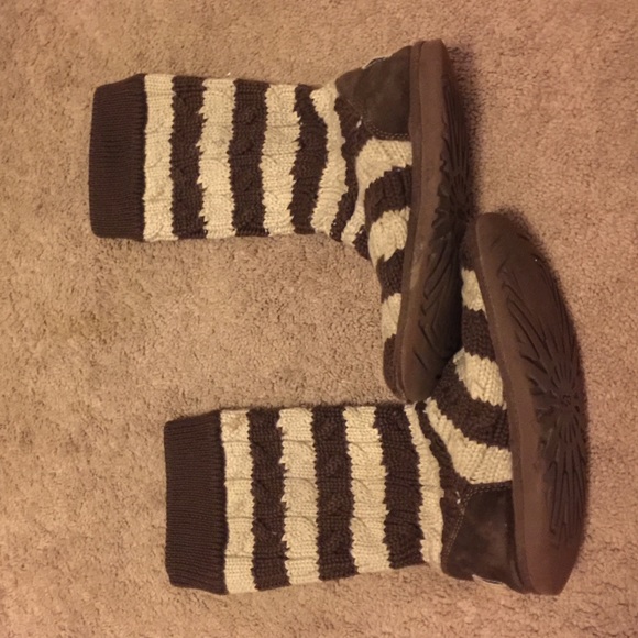 Size 6 crochet uggs