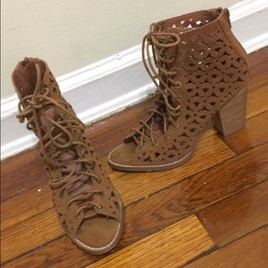 Yoki brown swede women's brie- 07 ankle boots