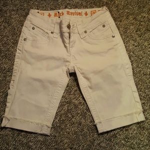 Rock Revival Bermuda Shorts Size 26