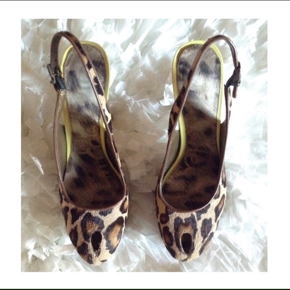Leopard Pony-Hair SlingBack pumps 😍 - Picture 2 of 3
