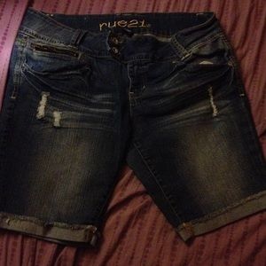 Rue 21 mid thigh shorts